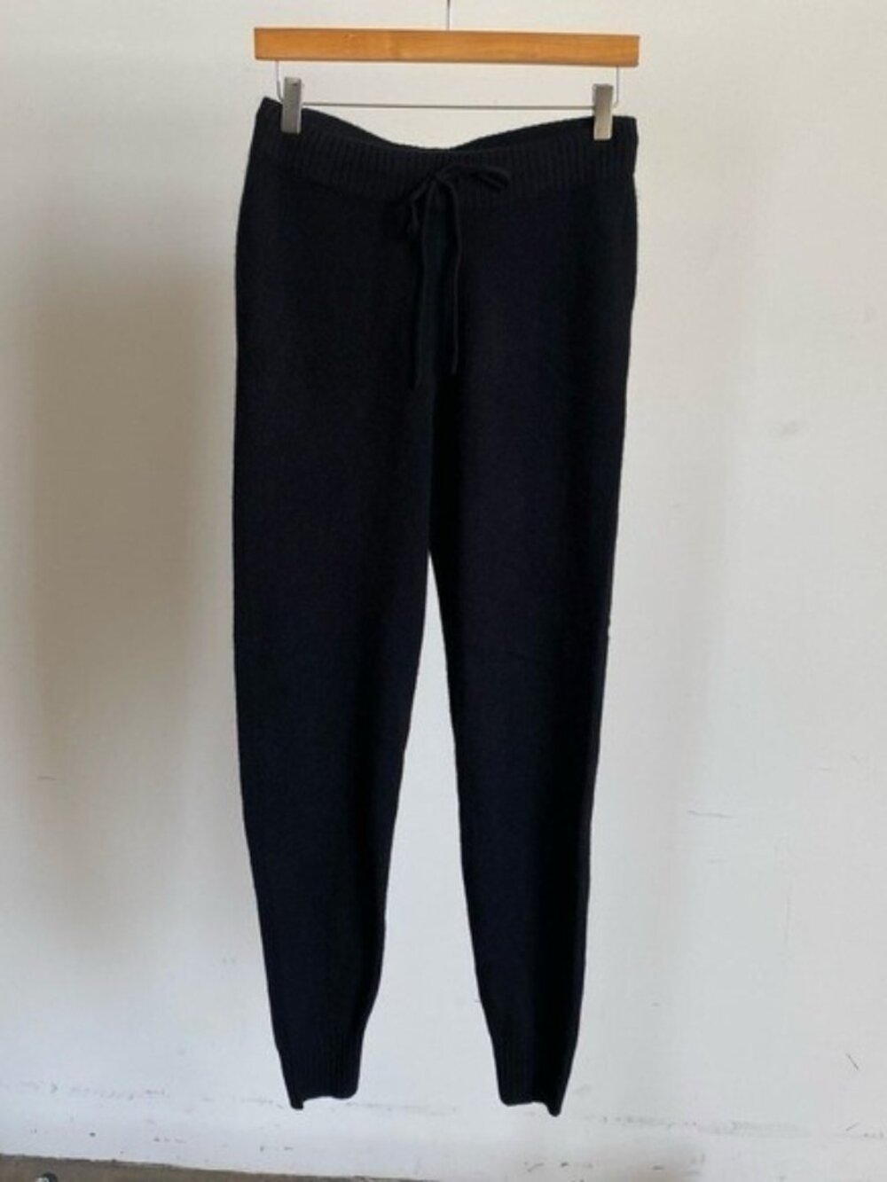 $248 NWOT Faded Black Unsubscribed Cashmere Joggers Sz XS